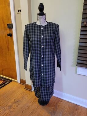 Promises Promises Plaid 2 Piece Jacket & Skirt Set Size 10